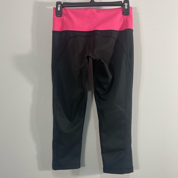 Adidas Climate Black, Pink Leggings, Small, wo pants, yoga, soft, sleek Womens - Picture 2 of 5